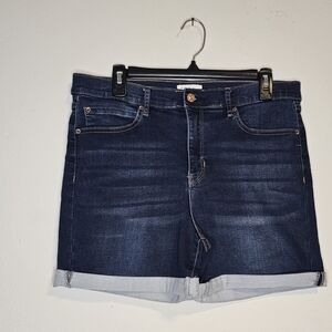Nicole by Nicole Miller Blue Jean Shorts with Dark Wash